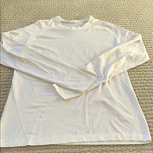 Lululemon Long sleeve T